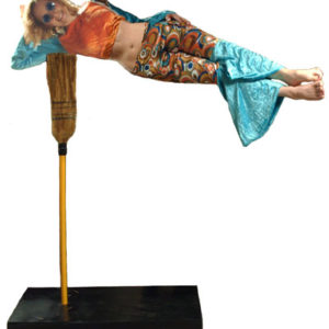 LADY LEVITATION ON A STICK / BAMBOO ARIEL