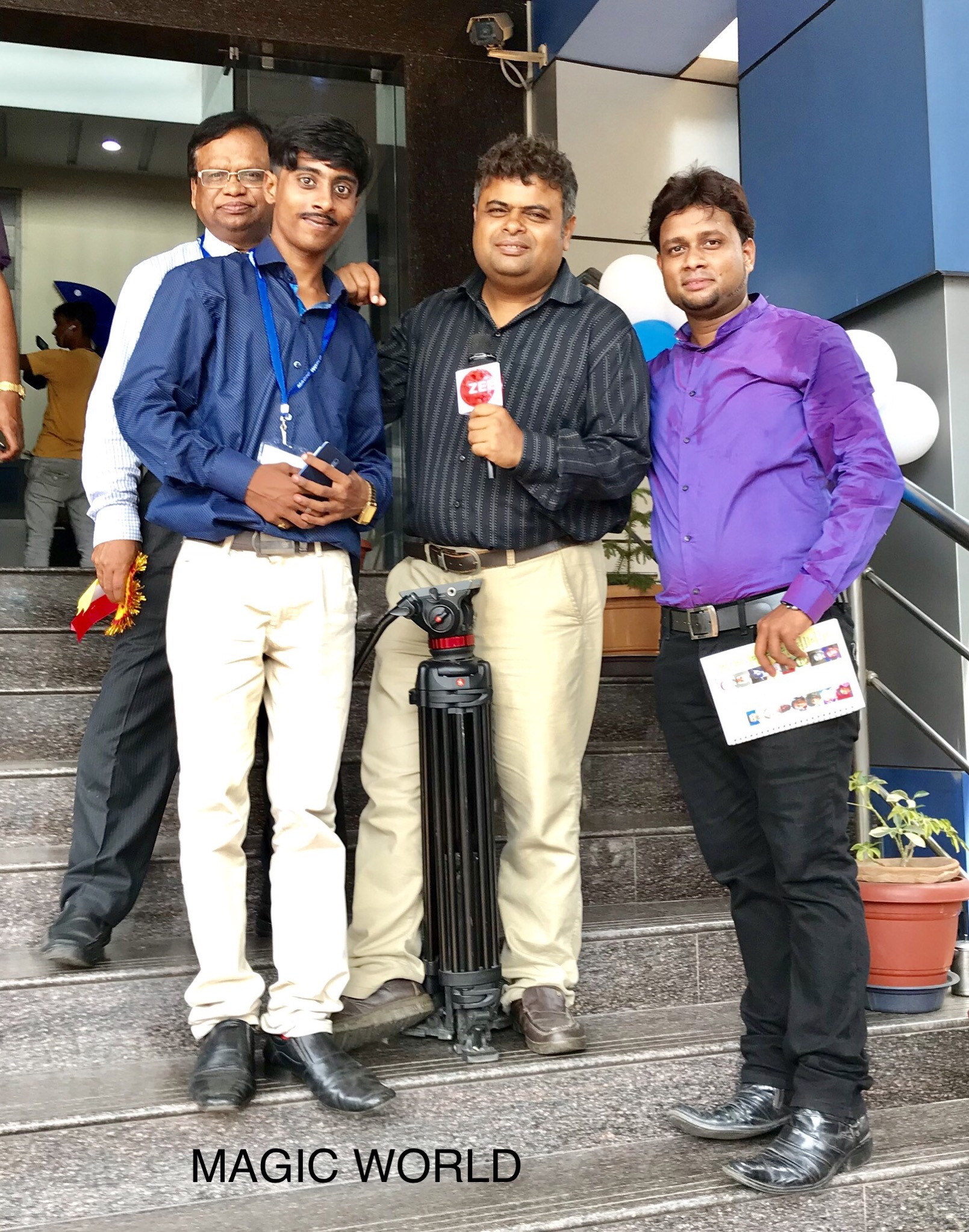 Magician A.Sarkar with Zee 24 Ghanta