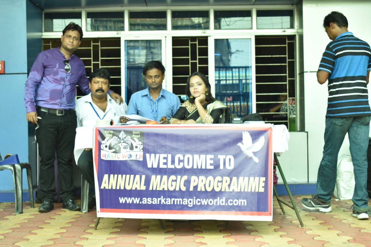 Magic World Annual Magic Prog-2018 Registration Counter