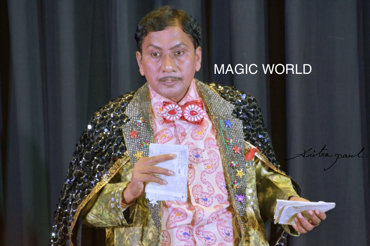 Magician B.Kumar at Magic World prog
