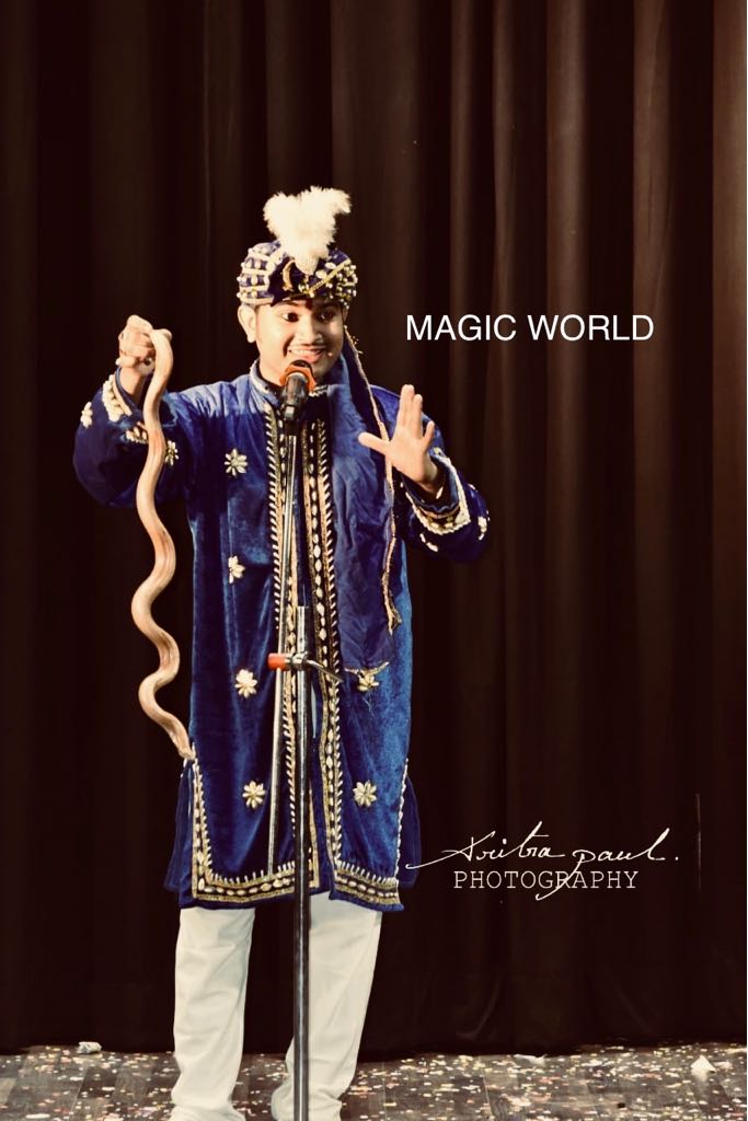 Magician Amit Kumar at Magic World Prog