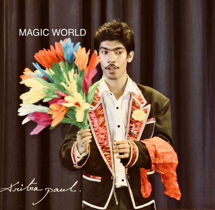 Magician S.Karmakar of Ranaghat at Magic World prog