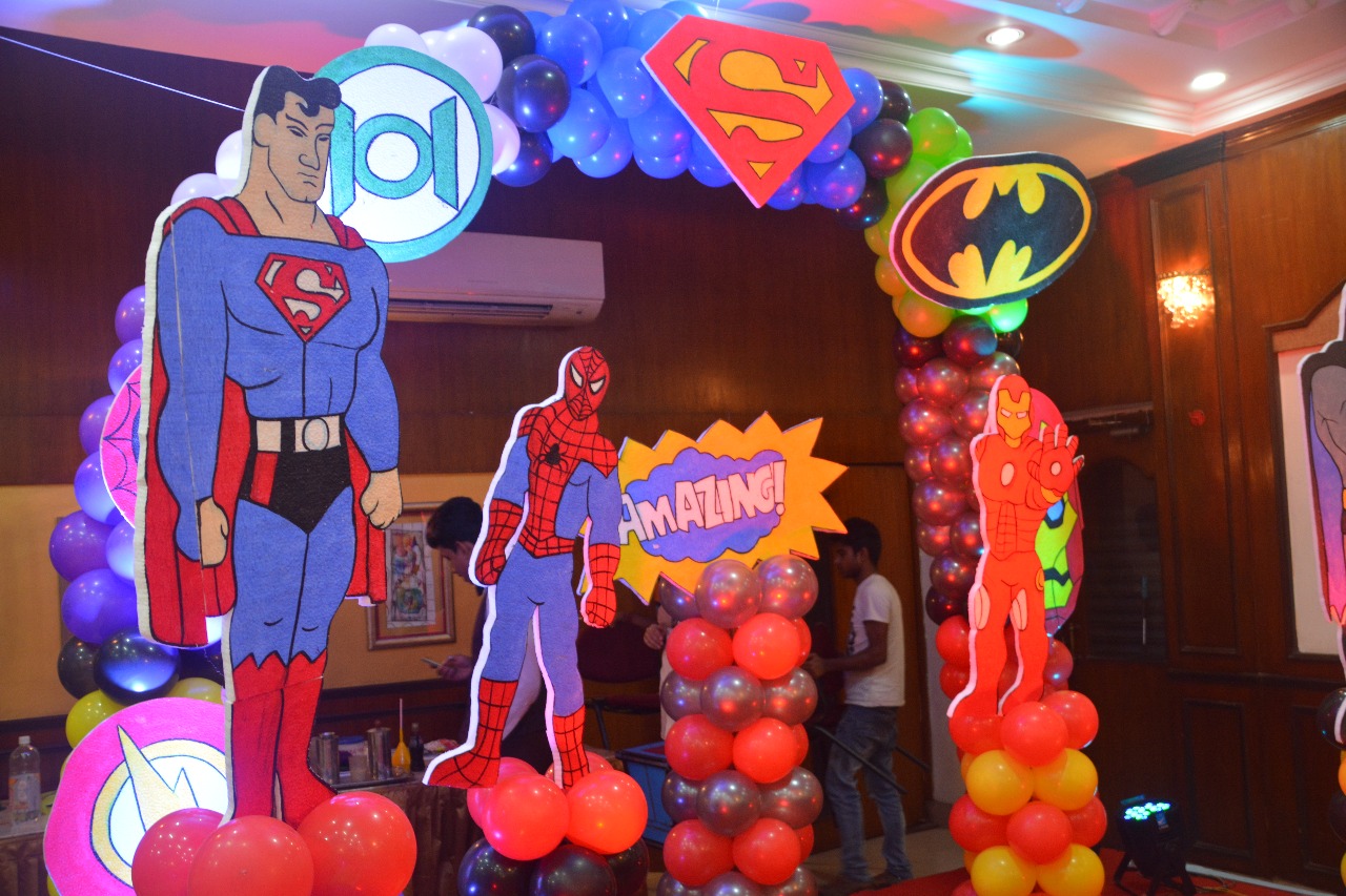 Cut Out Decoretion by Magic World