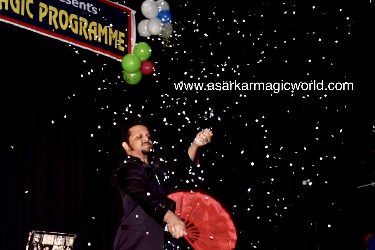 Magician Amazing David Nobo at Magic World Annual Magic Prog 2019