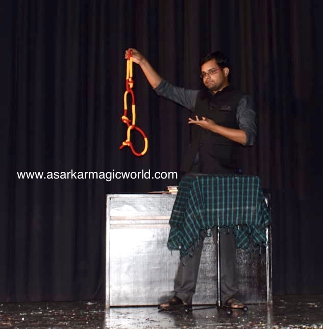 Magician Ashoke S  at Magic World Annual Magic Prog 2019