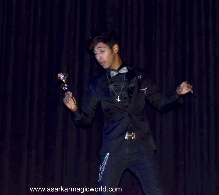 Magician Raj at Magic World Annual Magic Prog 2019