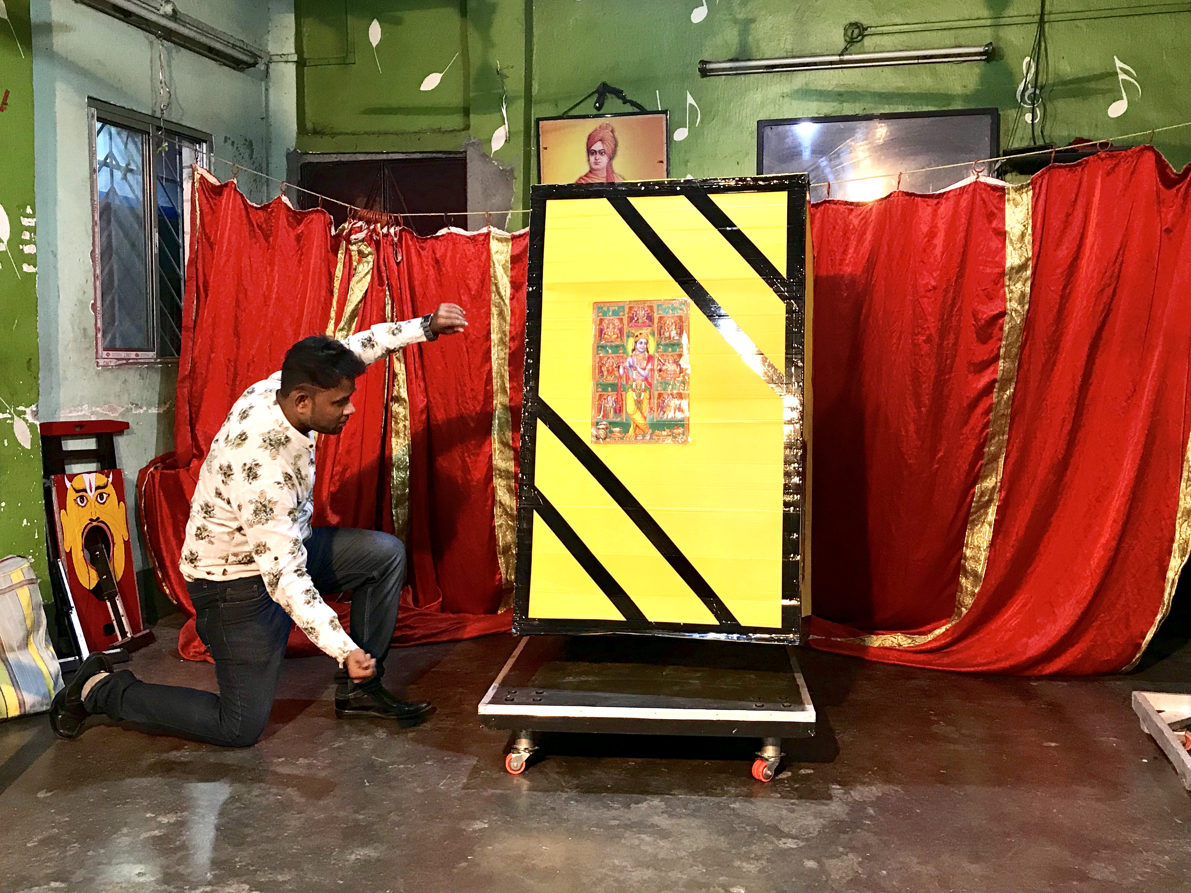 Magician A.Sarkar at Magic World Magic Class