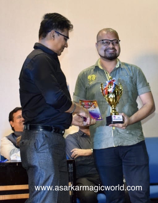 Magician Souvik with Rahul Dave at Magic World Annual Magic Prog-2019
