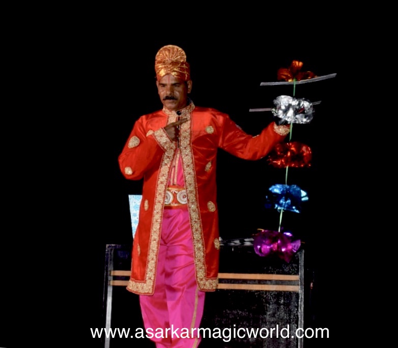 Magician Mrityunjoy Halder at Magic World Annual Magic Prog 2019
