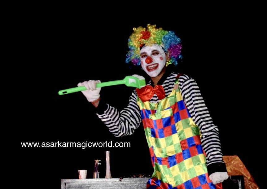 Magician Rakesh Singh at Magic World Annual Magic Prog 2019