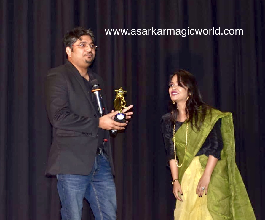 Magician Neil at Magic World Annual Magic Prog-2019