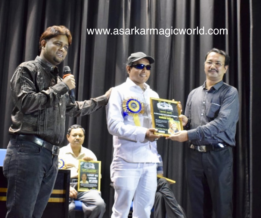 Magician Kiron Saha at Magic World Annual Magic Prog-2019