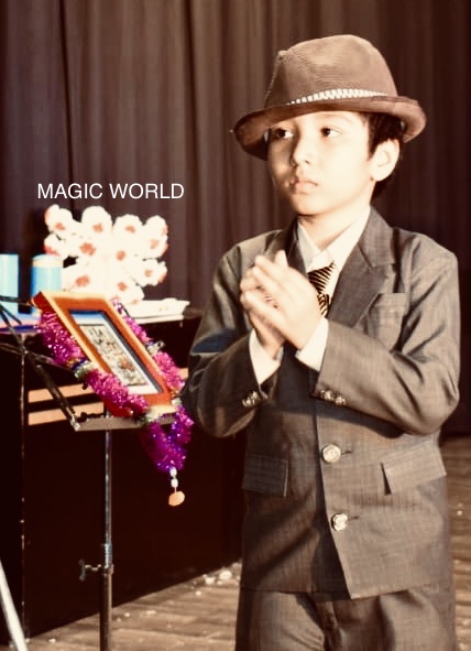 Magician Sarbajit at Magic World Annual Magic Prog 2019