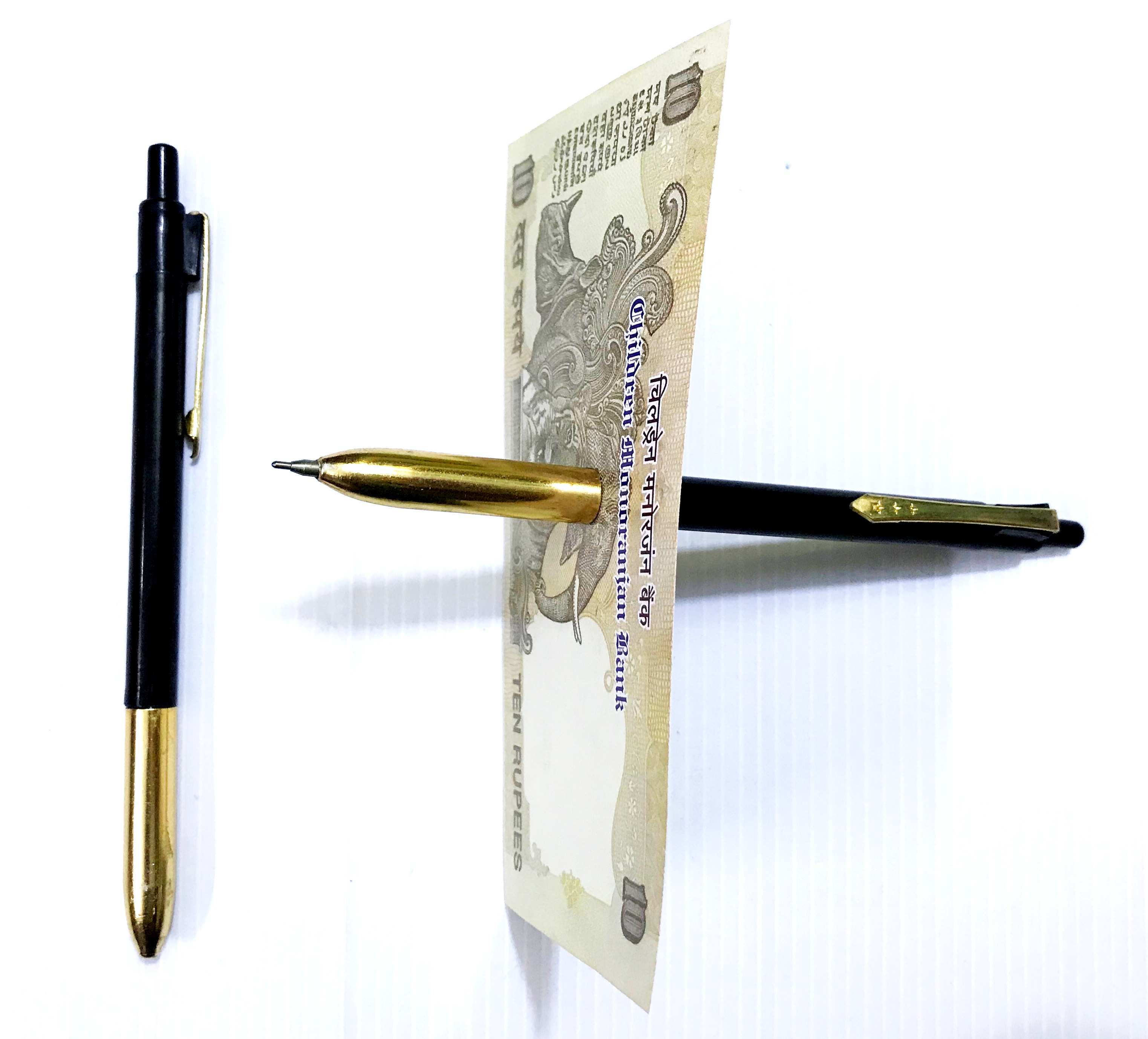 PEN THROUGH NOTE MAGIC TRICK (MULTI COLOR) / PEN TRHOUGH ANYTHING