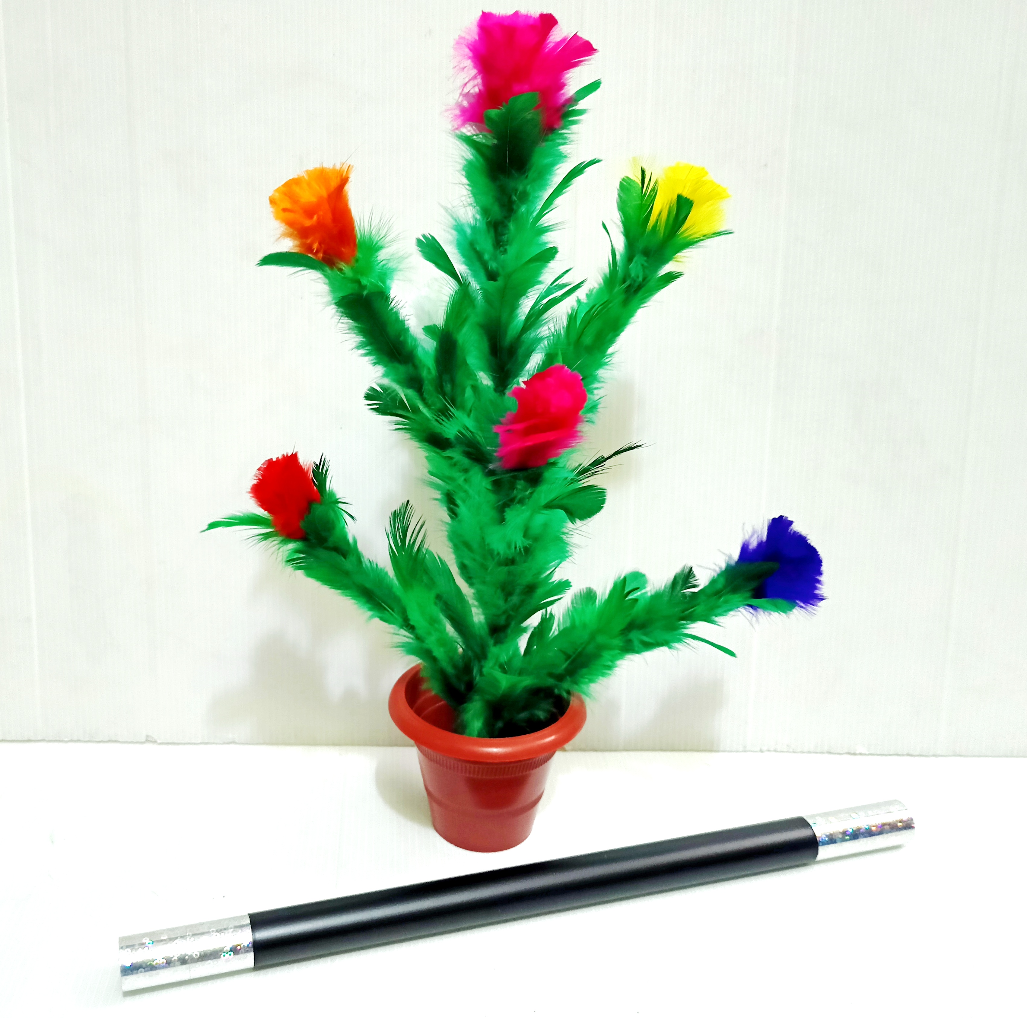 MAGIC WAND TO FLOWER ON POT (DELUX)